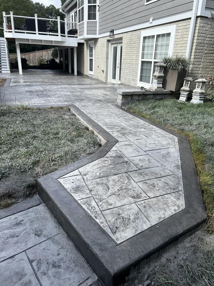 Stamped concrete walkway